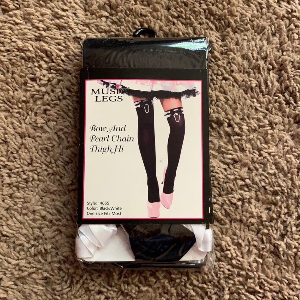 Bow and Pearl Chain Black Thigh Hi Stockings